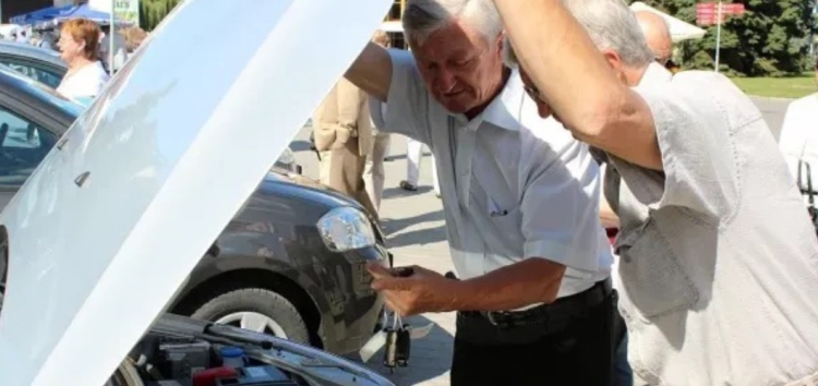 Продаж авто тепер лише після трьох років