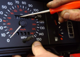 Кінець «скруткам» пробігу – авто переходять на GPS