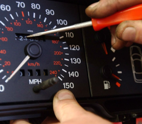Кінець «скруткам» пробігу – авто переходять на GPS