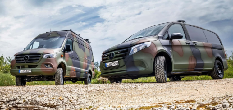 G-Class та військові вантажівки Mercedes на Eurosatory
