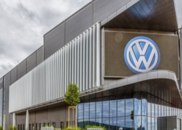 Volkswagen продає індійський завод (частину)