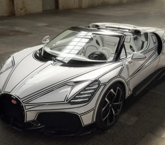 Bugatti показала порцеляновий гіперкар Mistral