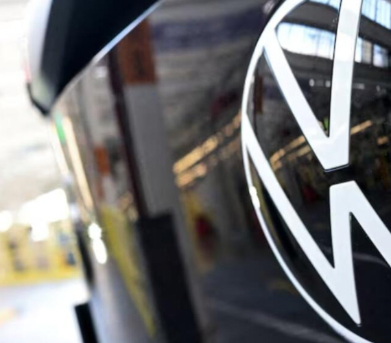 Закритий завод VW врятує війна