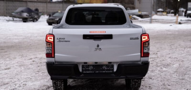 Mitsubishi L200 повертається в Європу